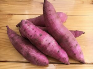 「紅はるか」の魅力を徹底解剖！人気の理由から他品種との比較まで